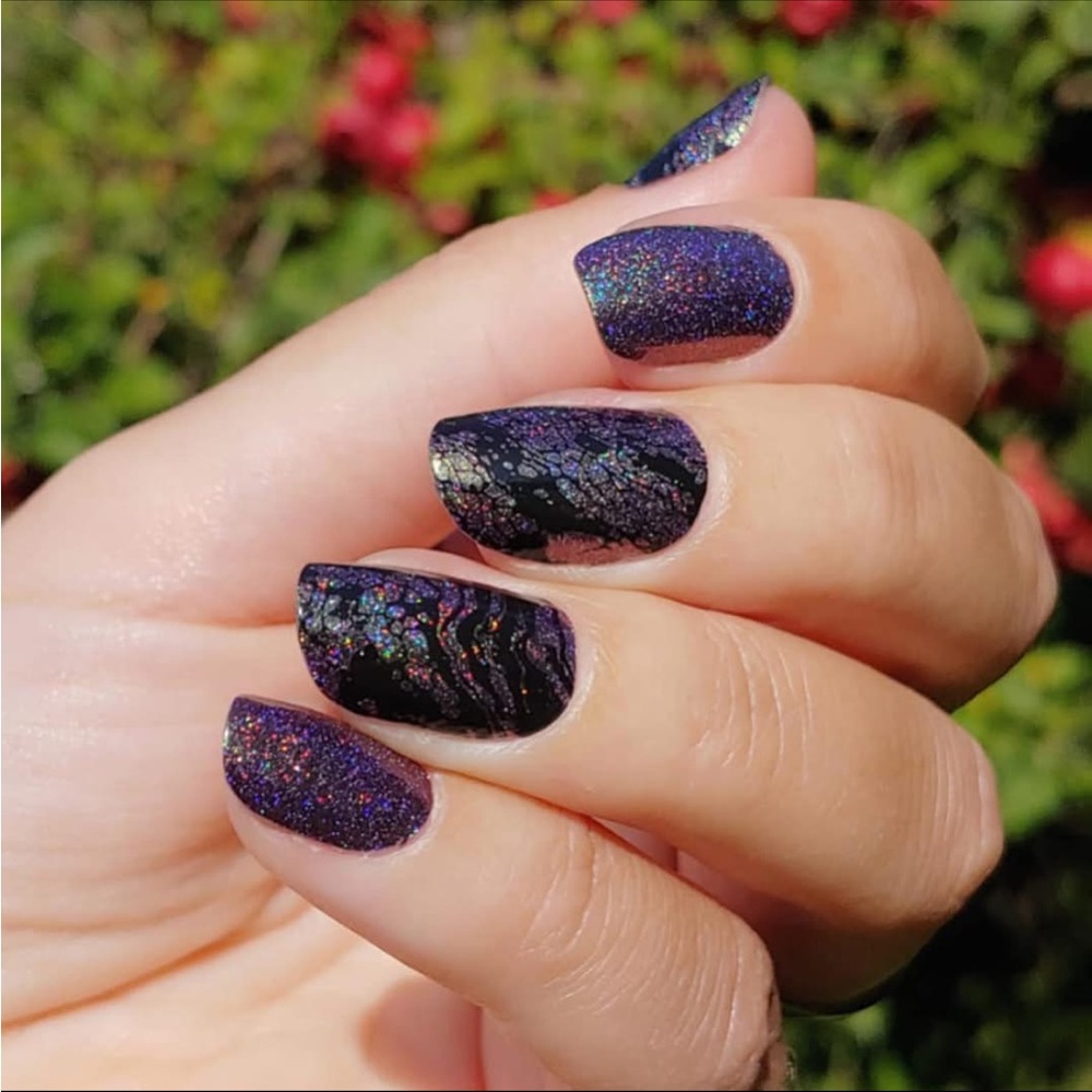 *Retired* Color Street: Magic Potion | Green Purple Fall Glitter Halloween - Picture 5 of 15